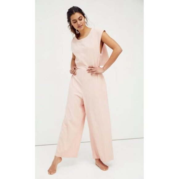 Free People Pants - NWT Free People Heatwave Jumpsuit Pants Open Back Pink XS